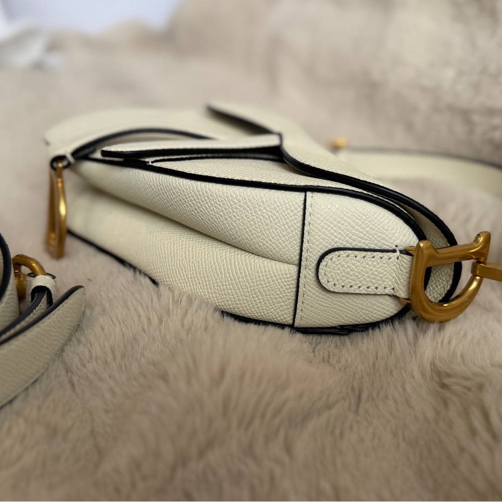 New Authentic Dior Mini Saddle Bag – White | Full Set - Picture 5 of 16